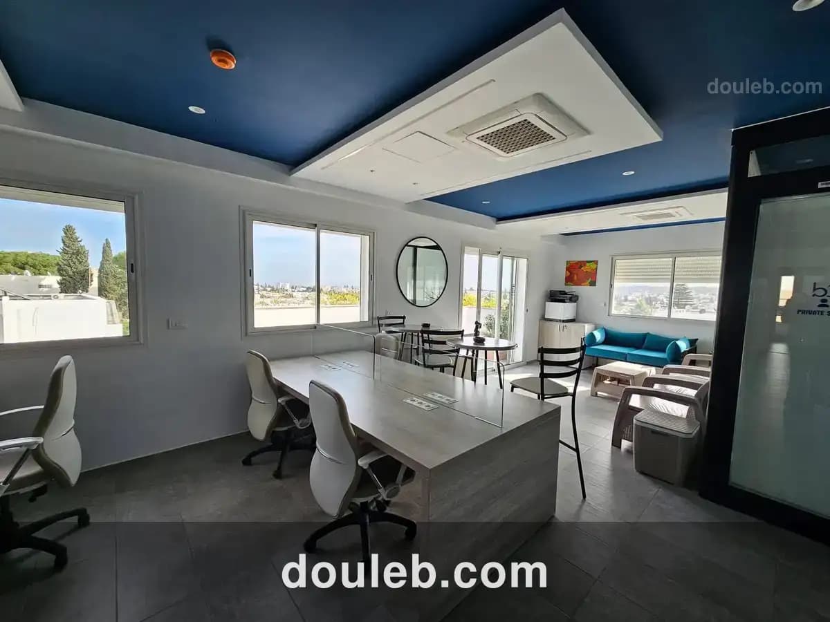 Plateau des bureaux prenuium 7000d menzahv5 à Tunis