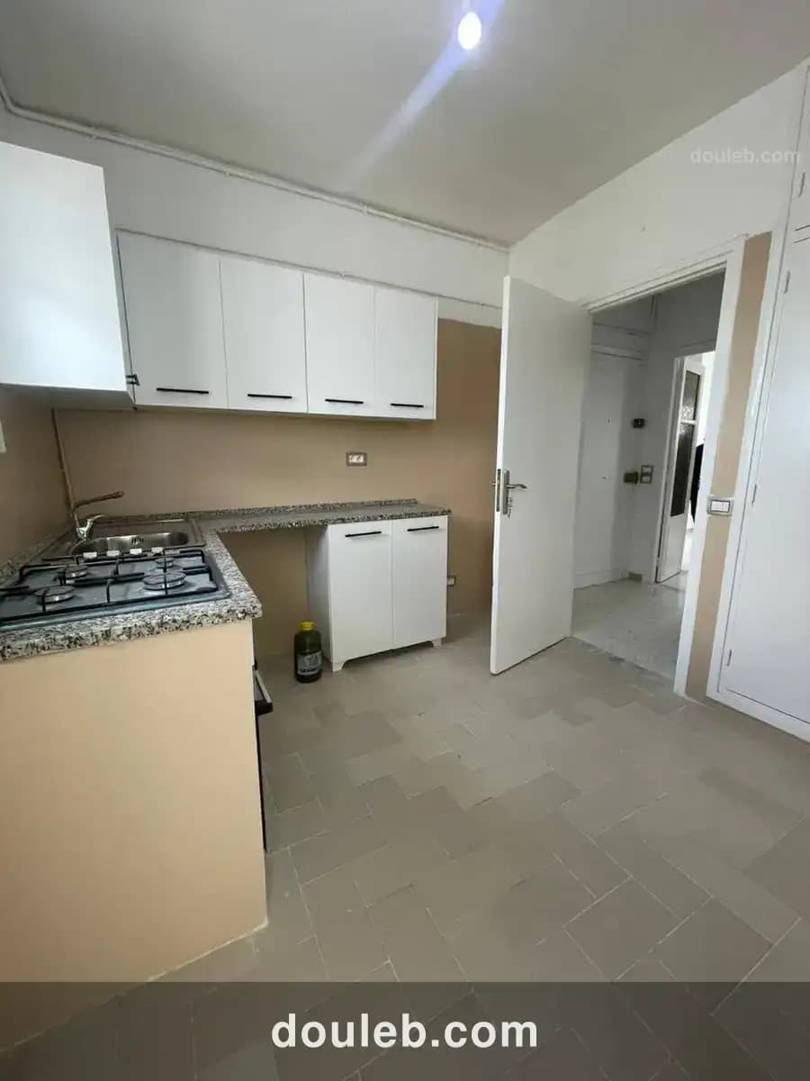 Bel appartement s3 lumineux à Tunis