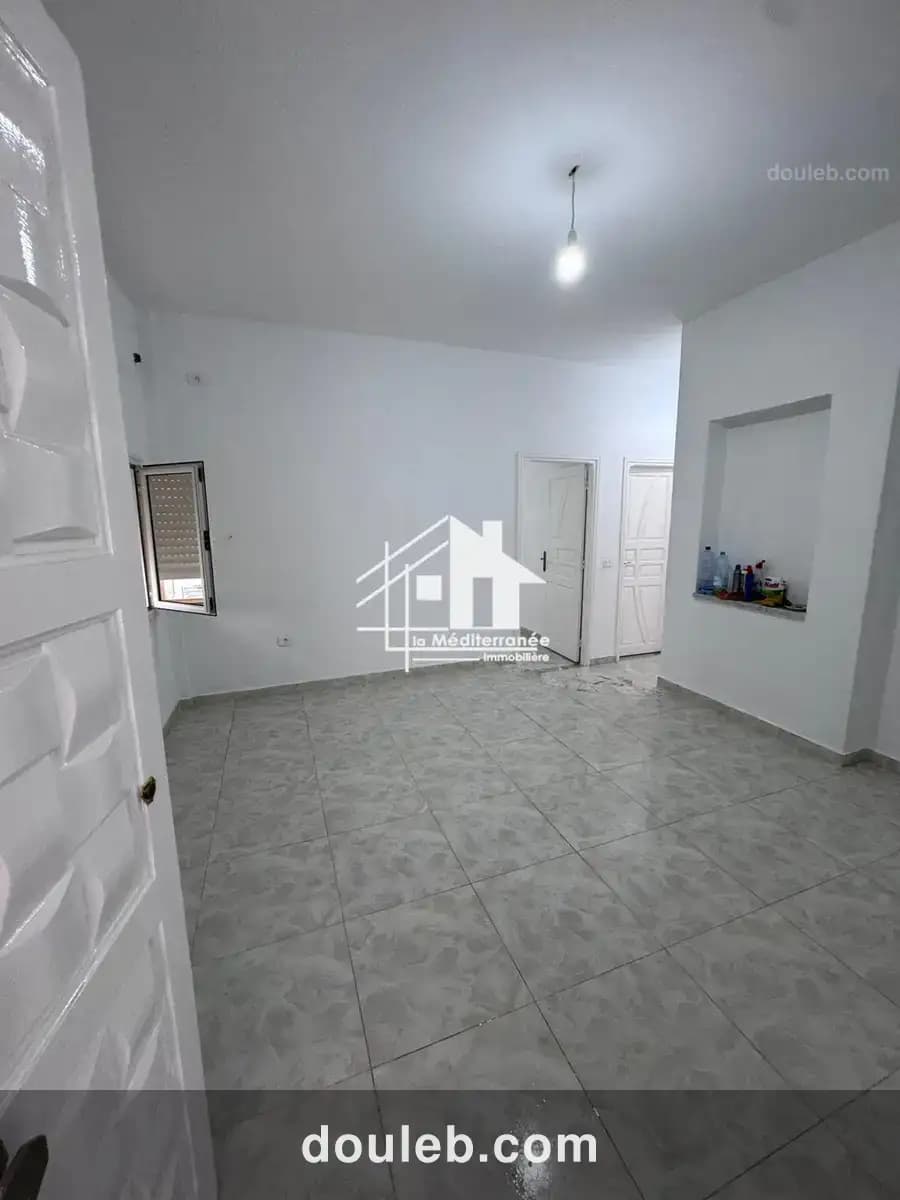 Appartement s1 bardo à Tunis