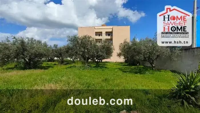 Terrain villa voltaire à rades à Tunis