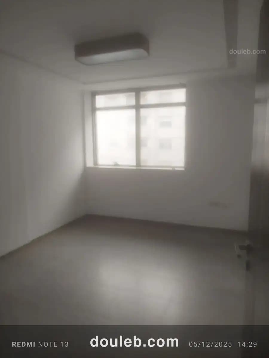 Appartement à usage de bureau à Tunis