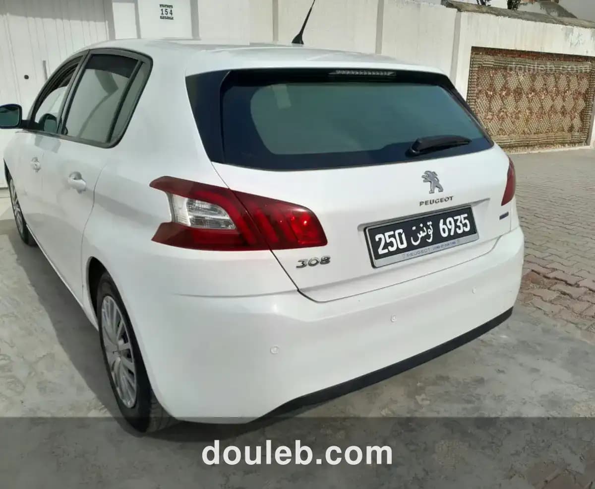 Peugeot 308 excellent état à Tunis
