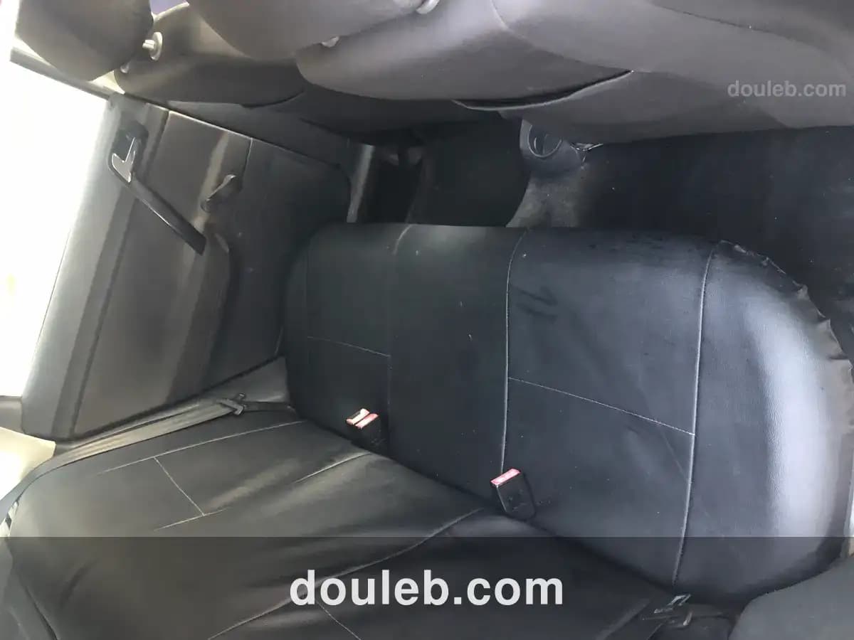 Polo 6 ndhifa lilbi3 à Tunis