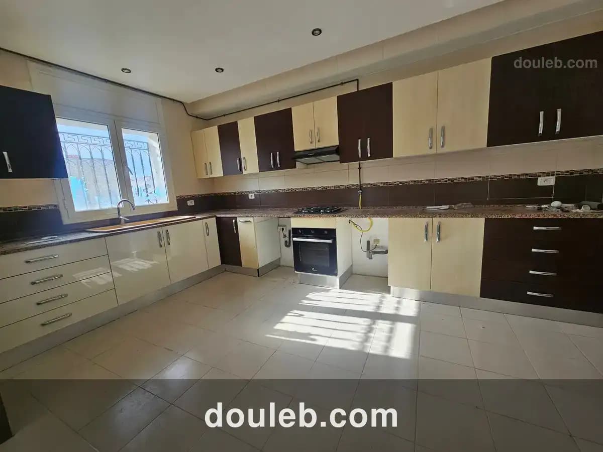 Etage de villa s4 1800d jardin del menzah 2 - Photo 1