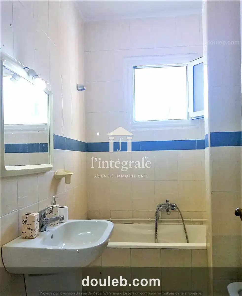 À elmenzah1 etage de villa s3 - Miniature 6