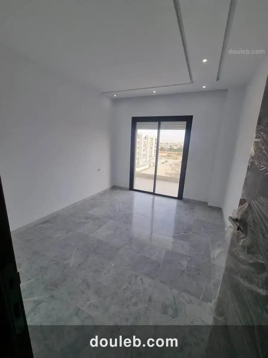 S plus trois très ensoleillé à la nv sokra - Miniature 3