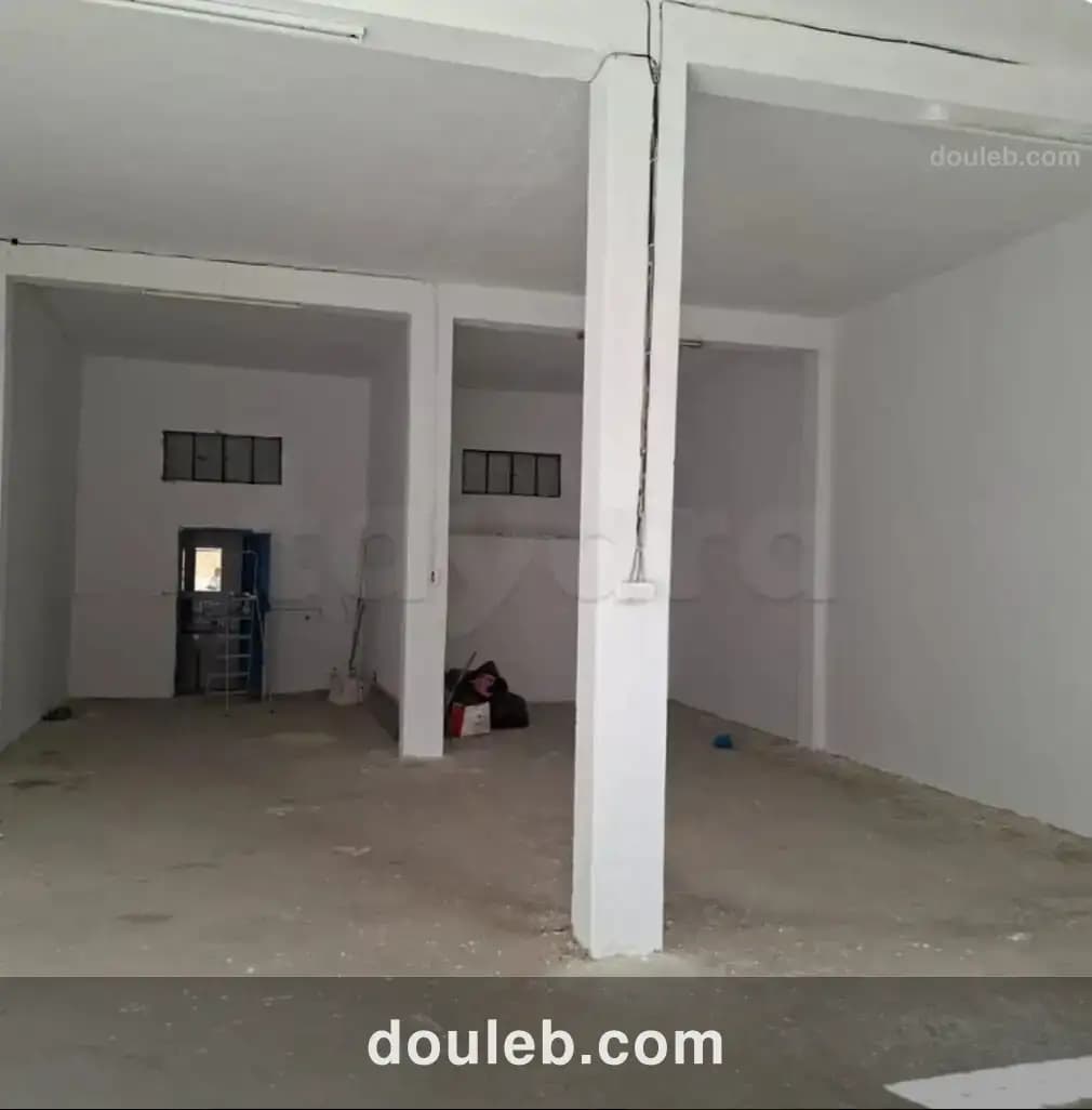 Dépôt à bhar lazrak 150m - Miniature 2