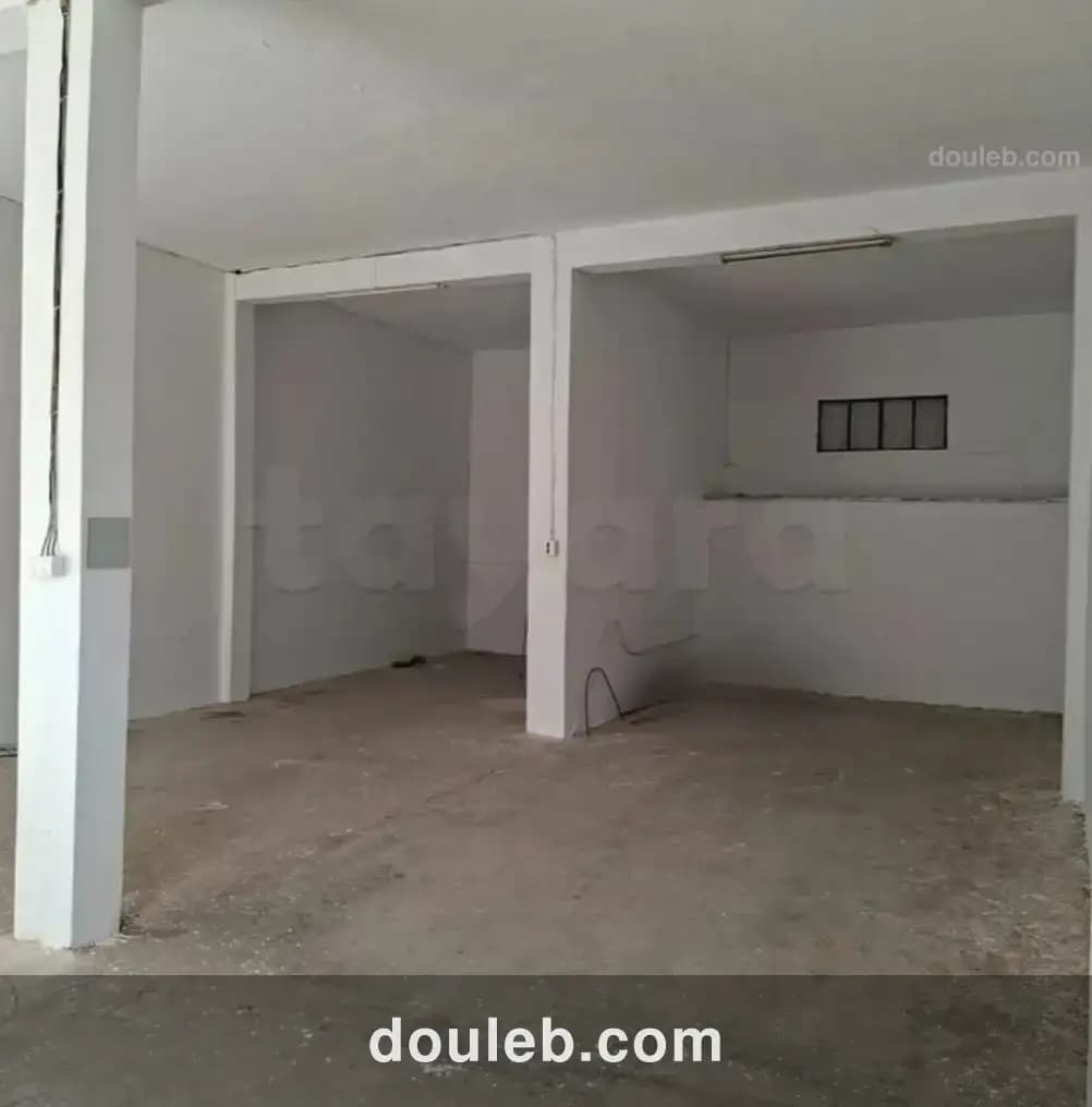 Dépôt à bhar lazrak 150m - Miniature 3