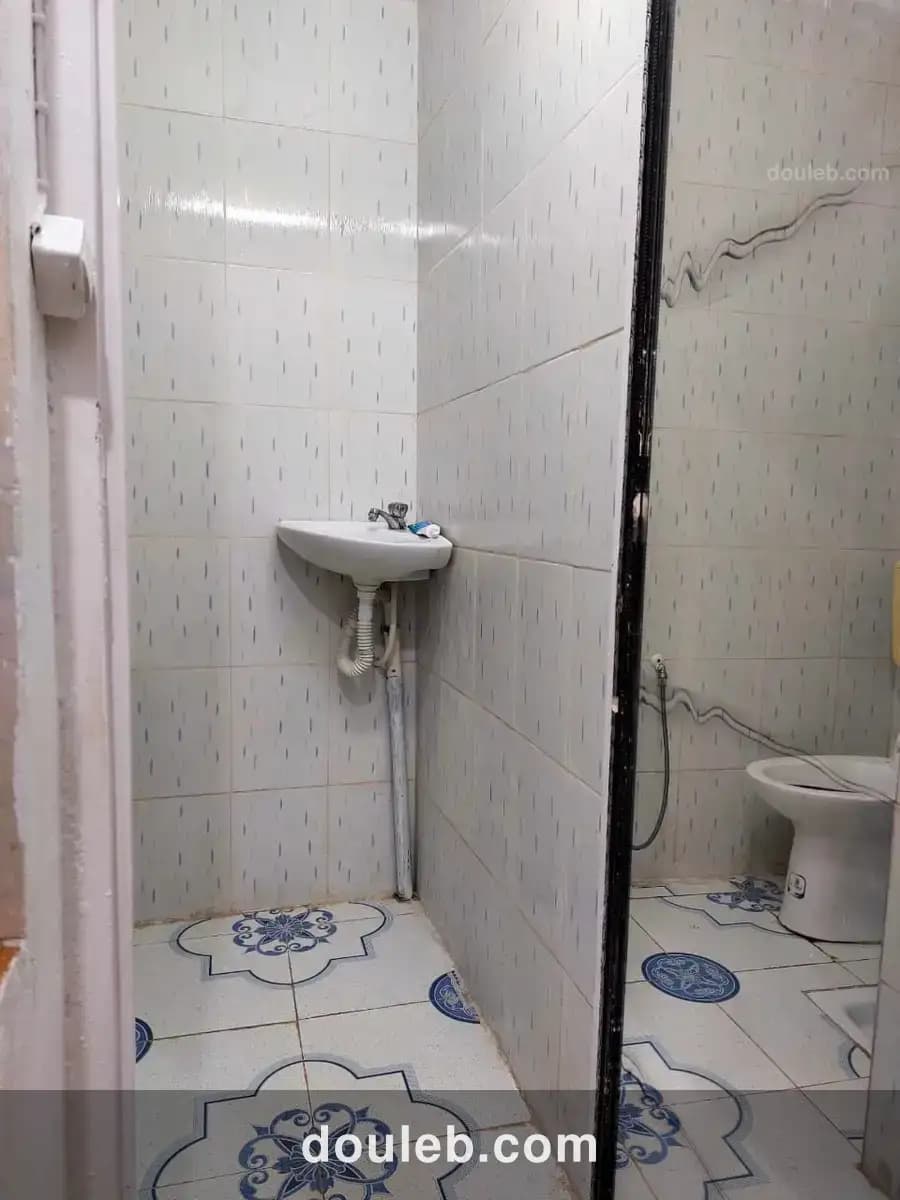 Studio meublée - Miniature 3