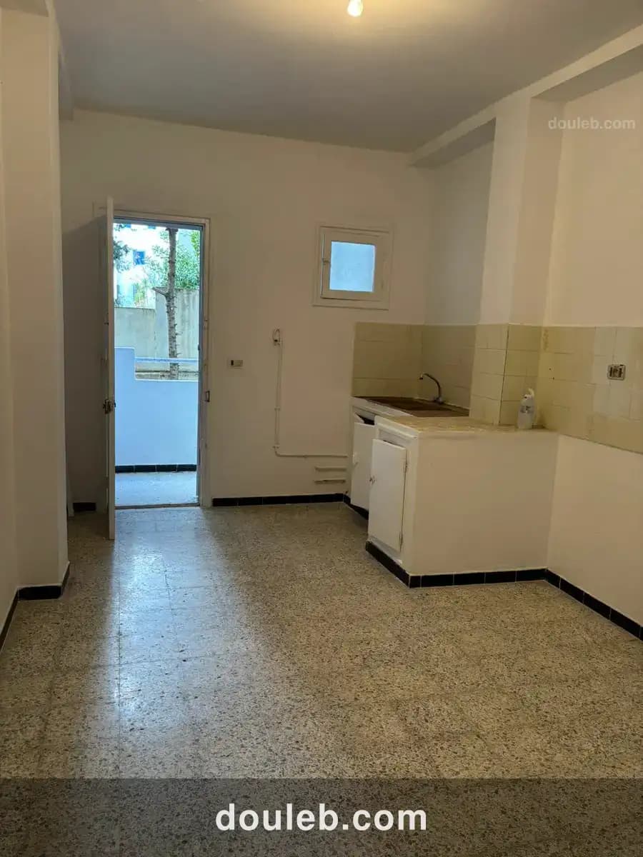 Joli appartement s3 au rdc - Miniature 2