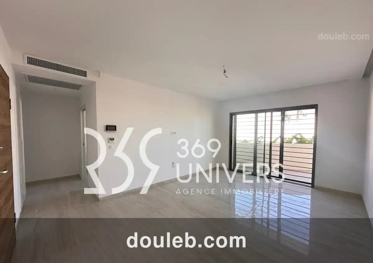 Appartement avec terrasse à la marsa ref ra168 - Miniature 2