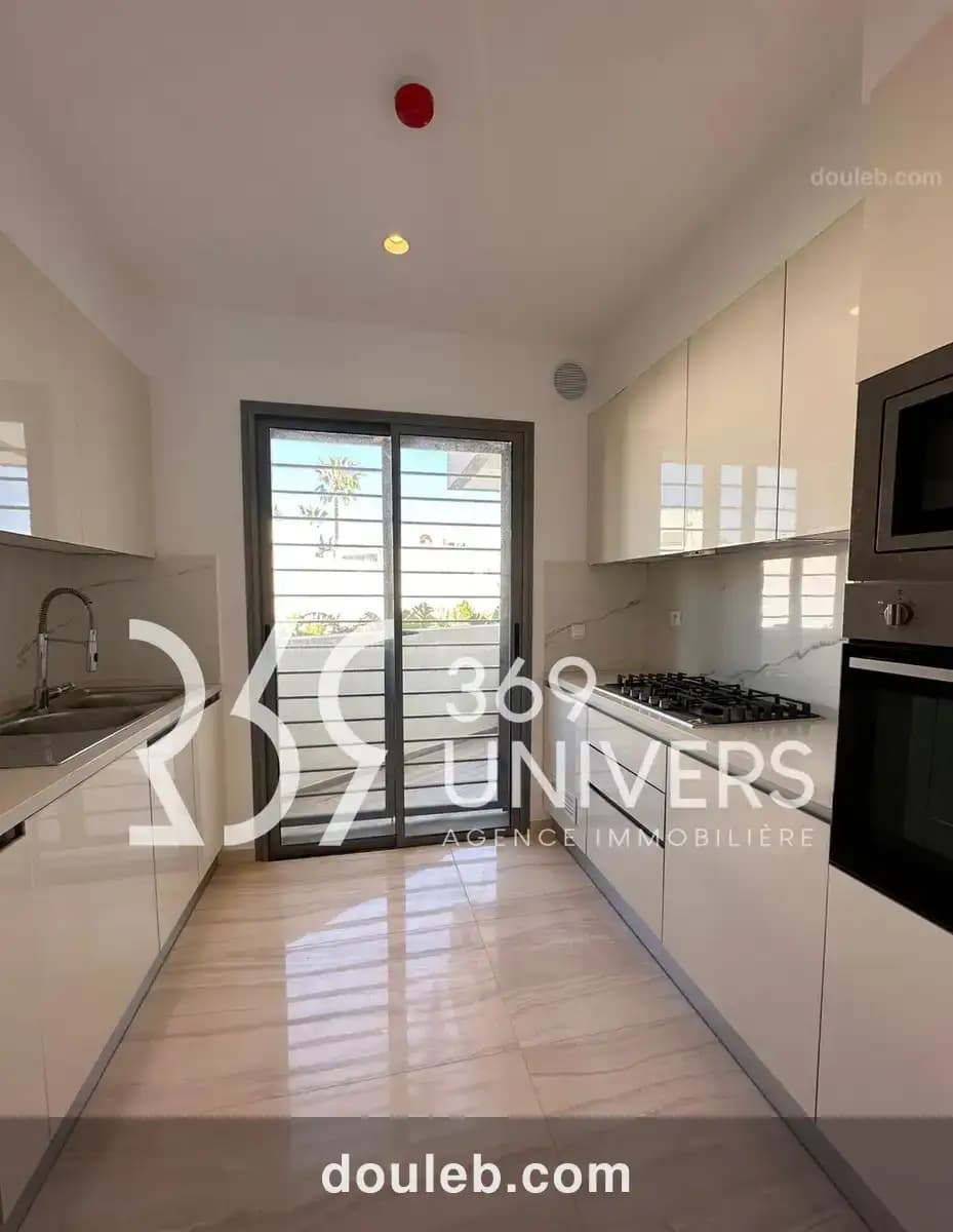 Appartement avec terrasse à la marsa ref ra168 - Miniature 3