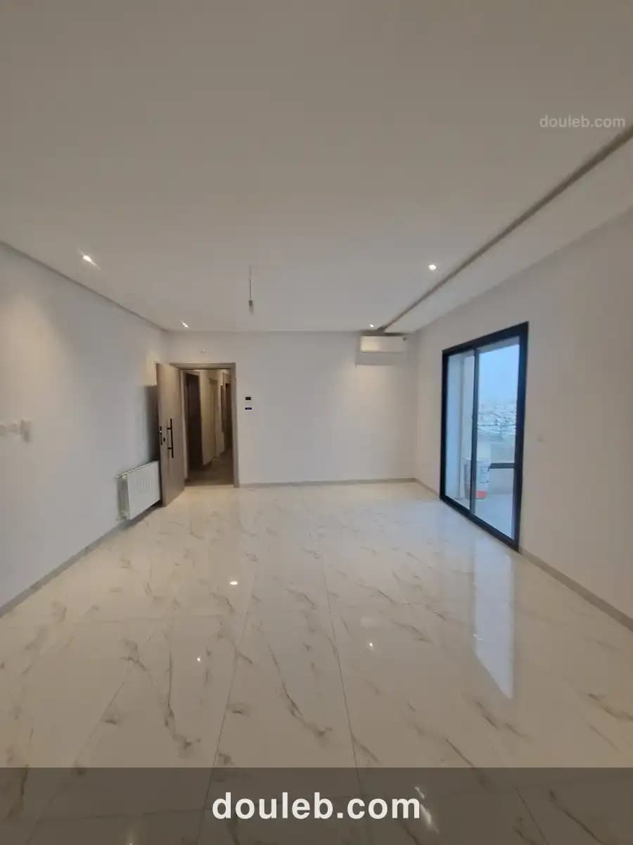 S3 haut standing avec terrasse coté salim school - Miniature 4