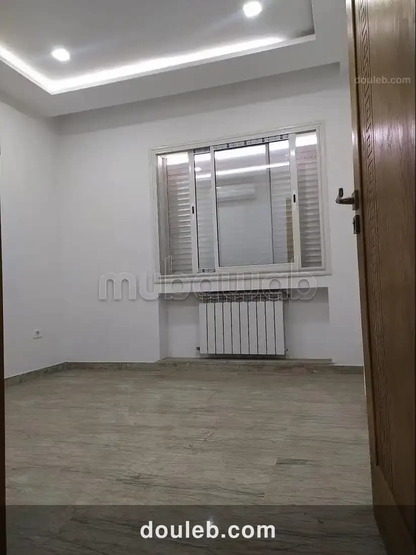 Des bureaux haut standing - Miniature 4