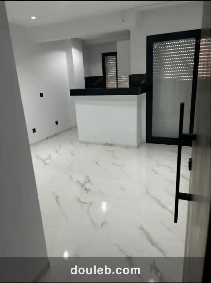 S plus 1 lumineux et neuf - Miniature 2