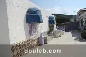 Gps villa sur route principale goudronnée - Photo 1