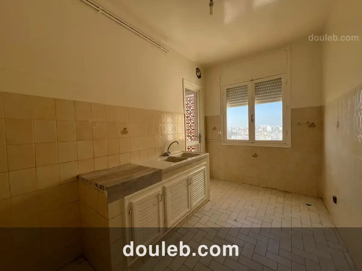 Appartement s 3 centre ville monastir - Miniature 3