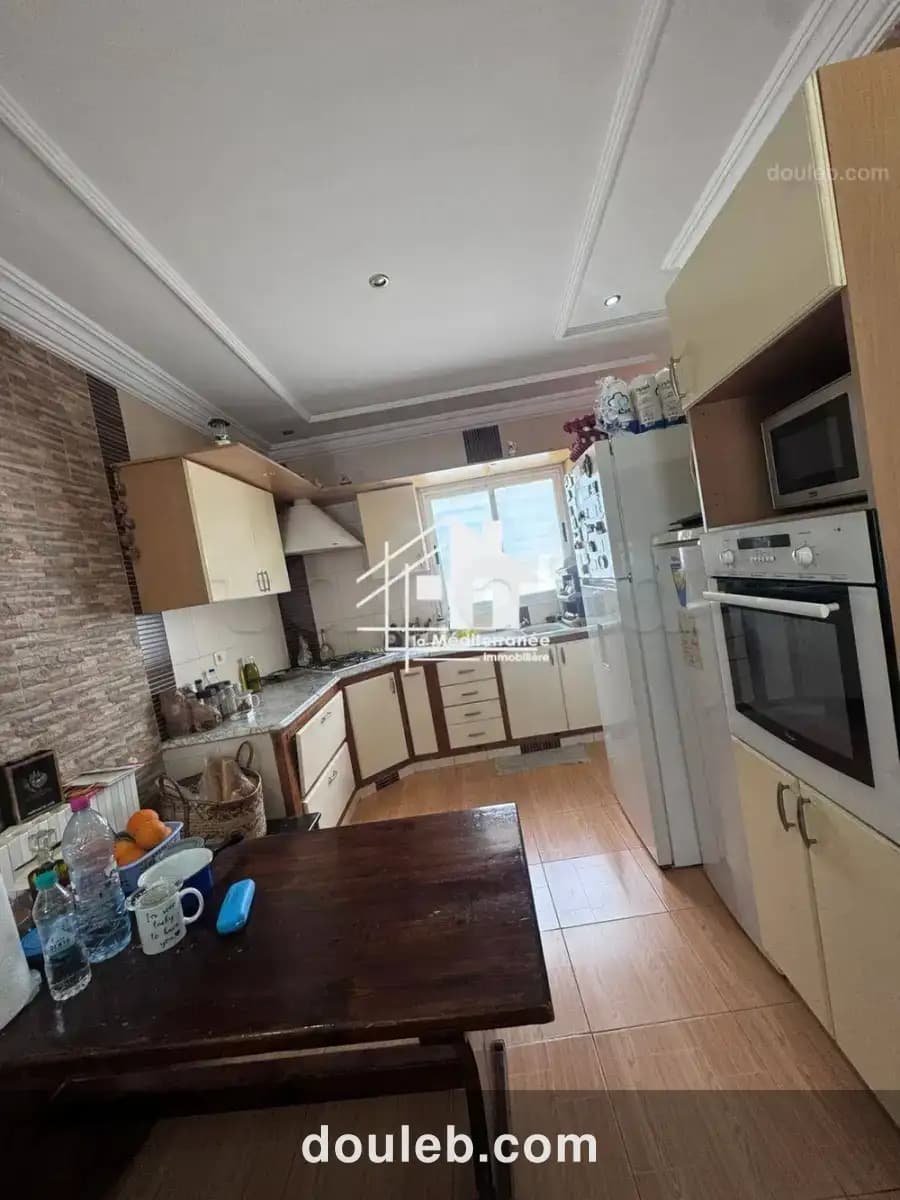 Une villa 2s5 au bardo - Miniature 3