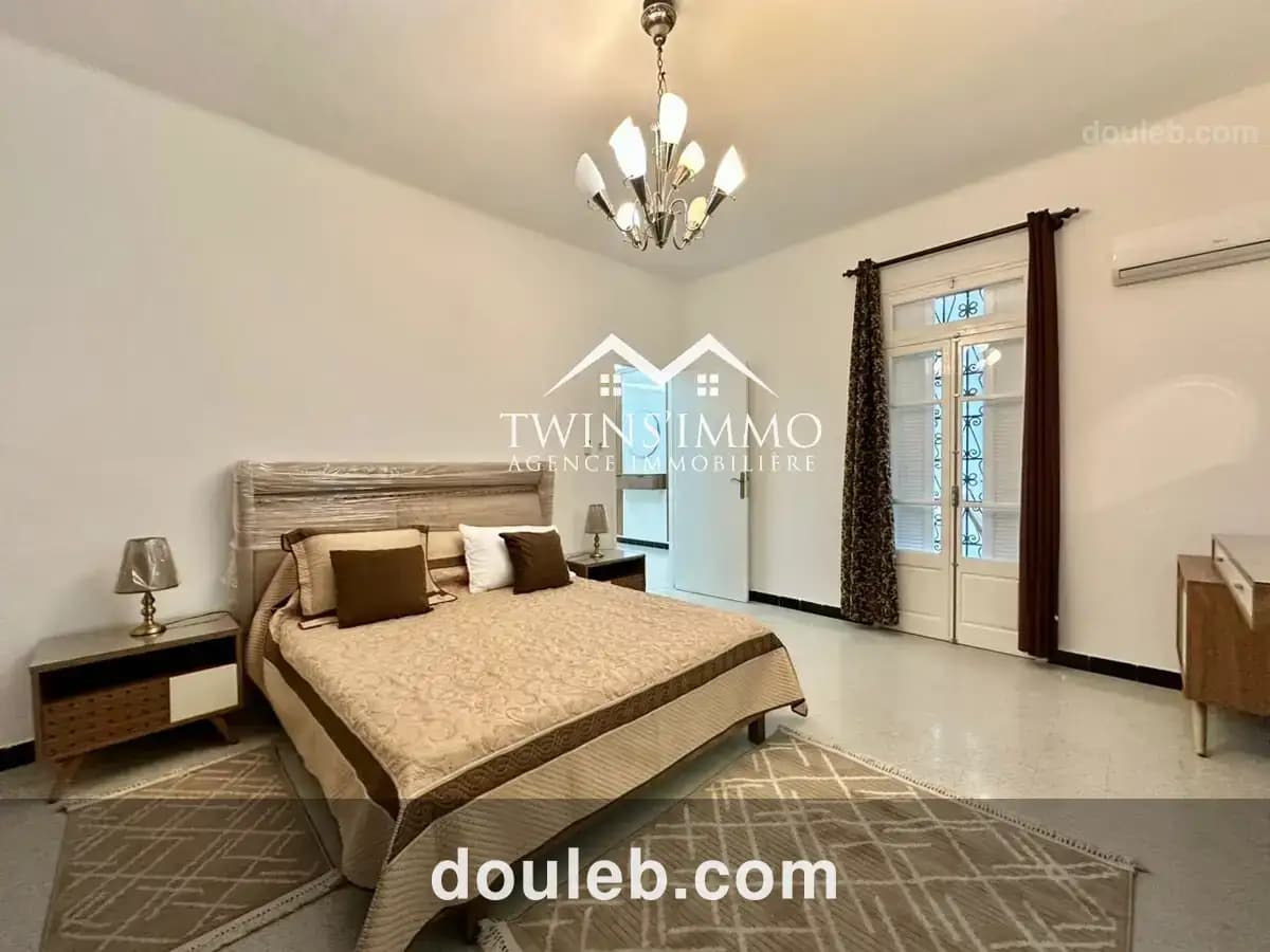 Rez de chaussée de villa meublé à marsa corniche - Miniature 3