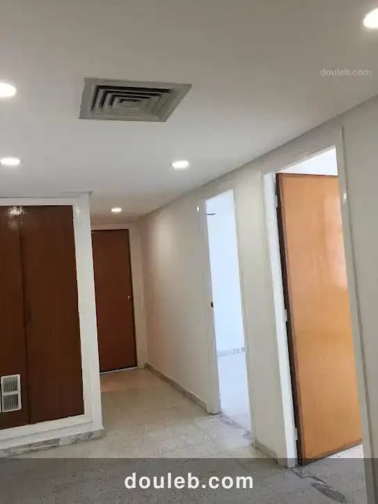 Bureau titré centre ville tunis - Miniature 3