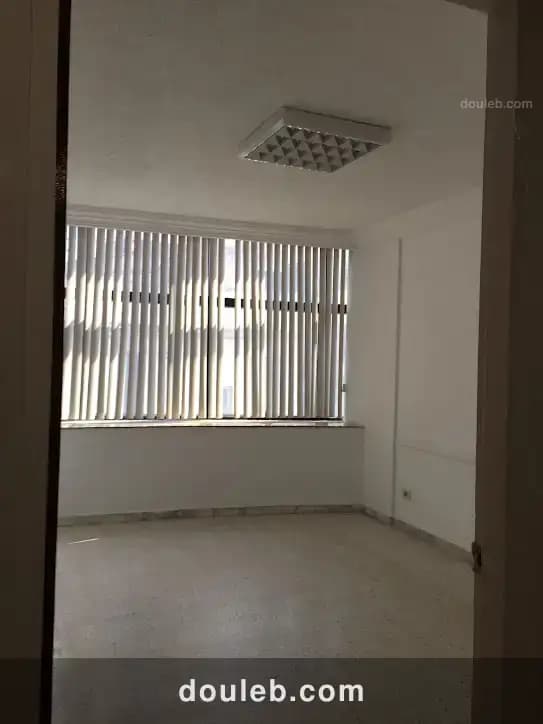 Bureau titré centre ville tunis - Miniature 4