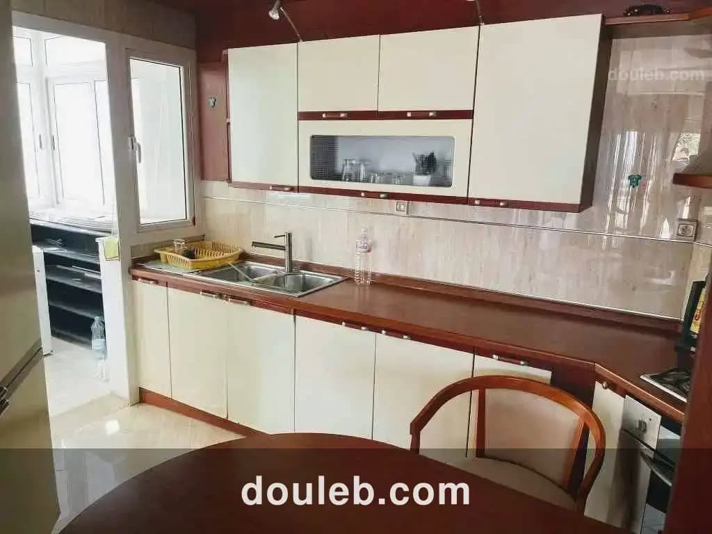 Studio meublé s1 ennasr 2 pres mg - Miniature 4