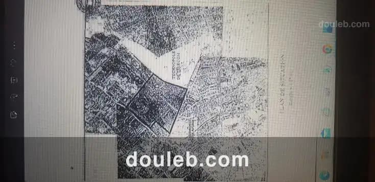 11 415 m2 avec bâtiment 1900m2 z ind chotrana - Miniature 2