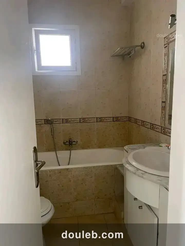 Un appart s 4 menzah 9 - Miniature 5