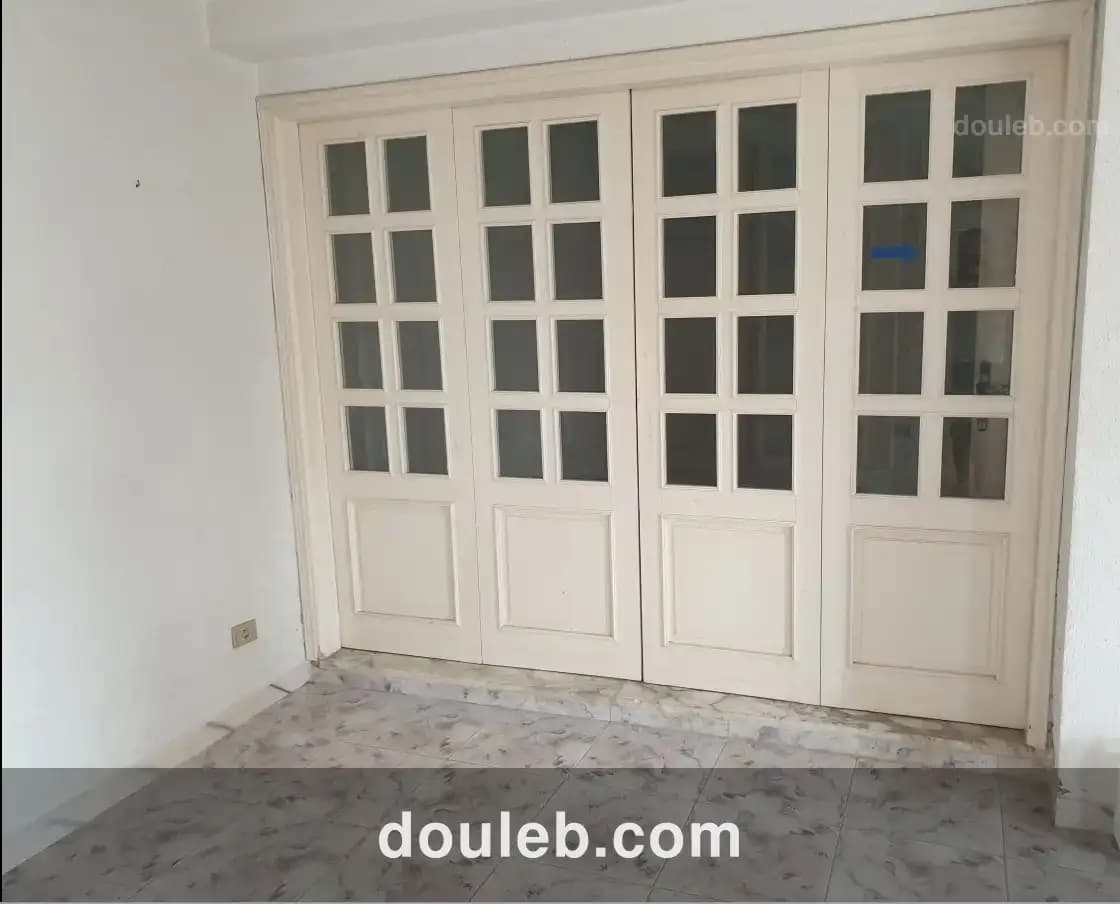 Studio près de centre makni menzah 9 - Miniature 5