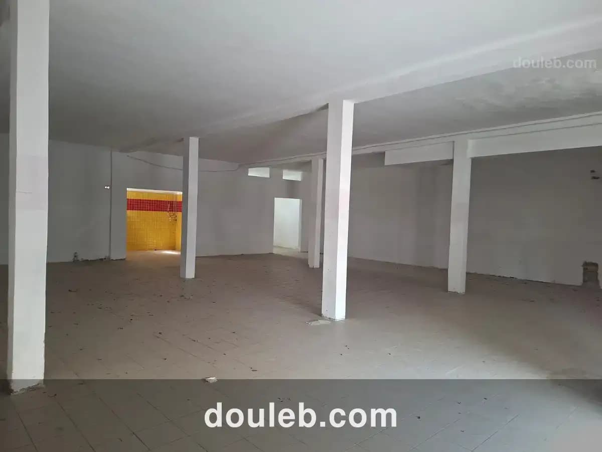 Dépôt a la soukra chotrana 1 400m2 - Miniature 2