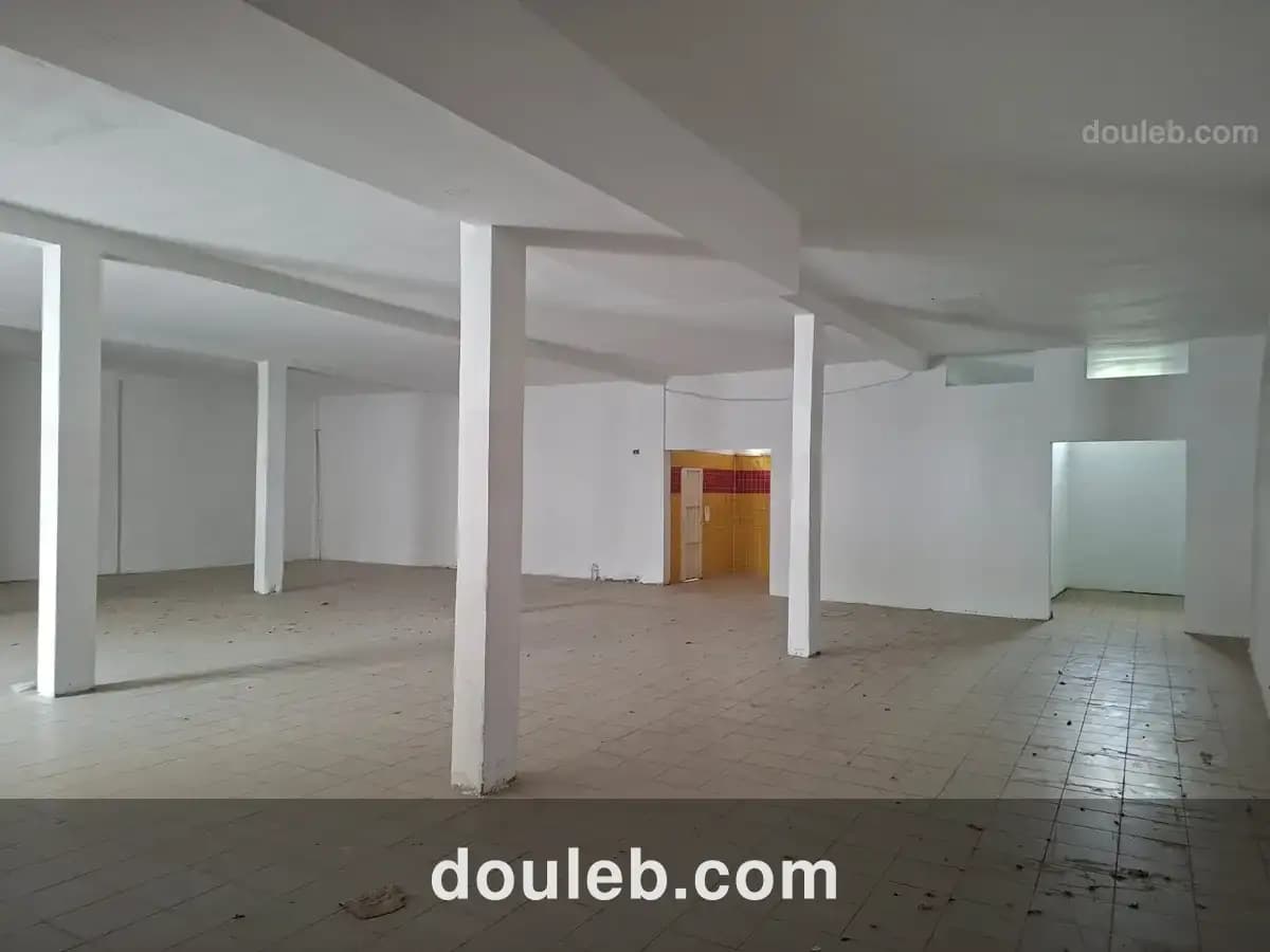 Dépôt a la soukra chotrana 1 400m2 - Miniature 3