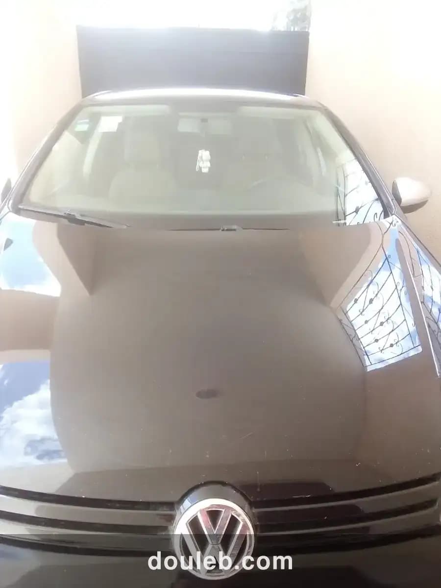 Voiture golf 6 à Tunis