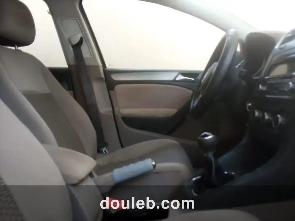 Voiture golf 6 - Miniature 2