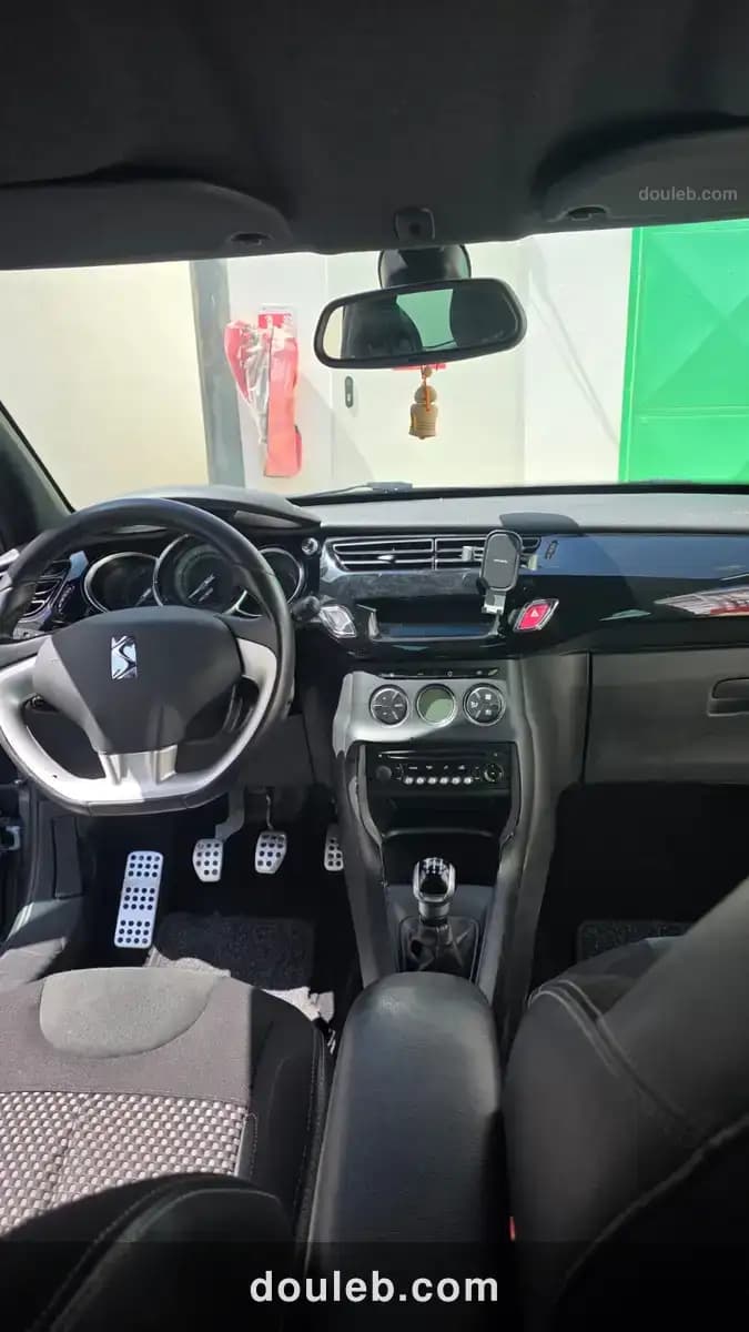 Ds3 finition sport chic toutes options - Miniature 3