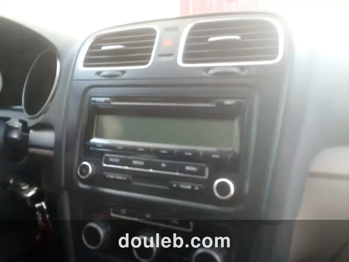 Voiture golf 6 - Miniature 4