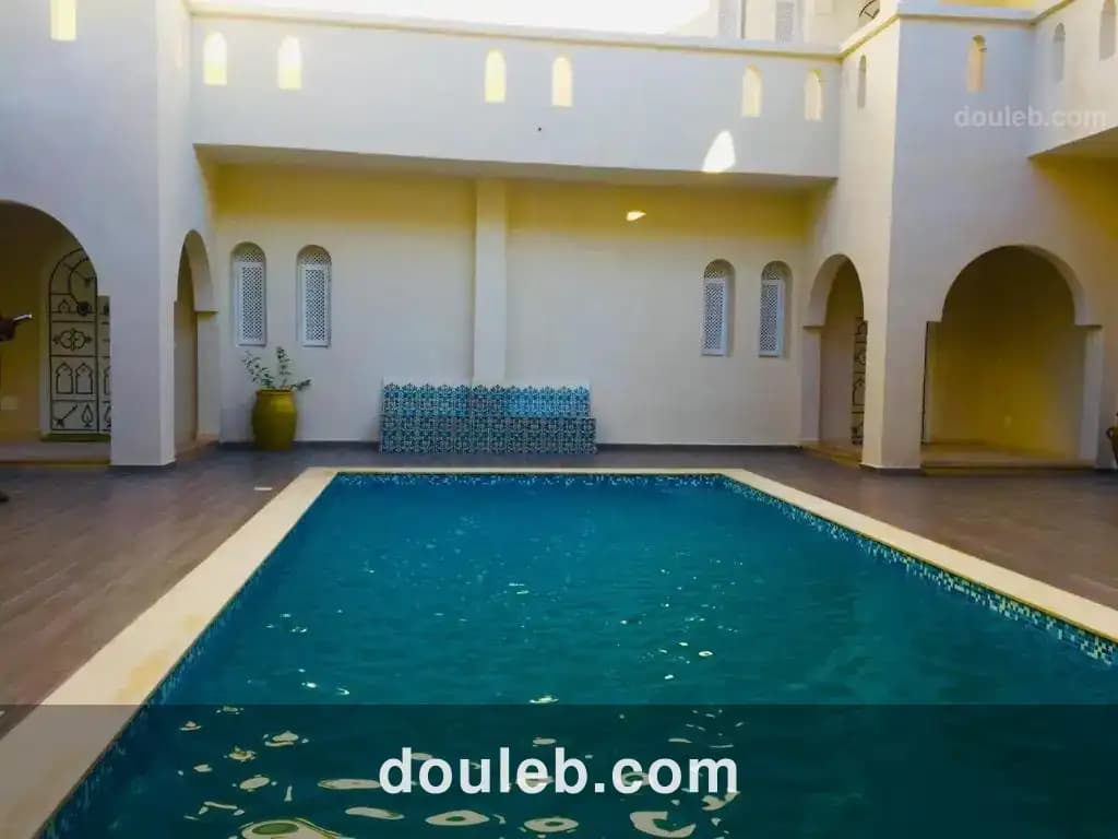 Bien à l'année - Photo 1