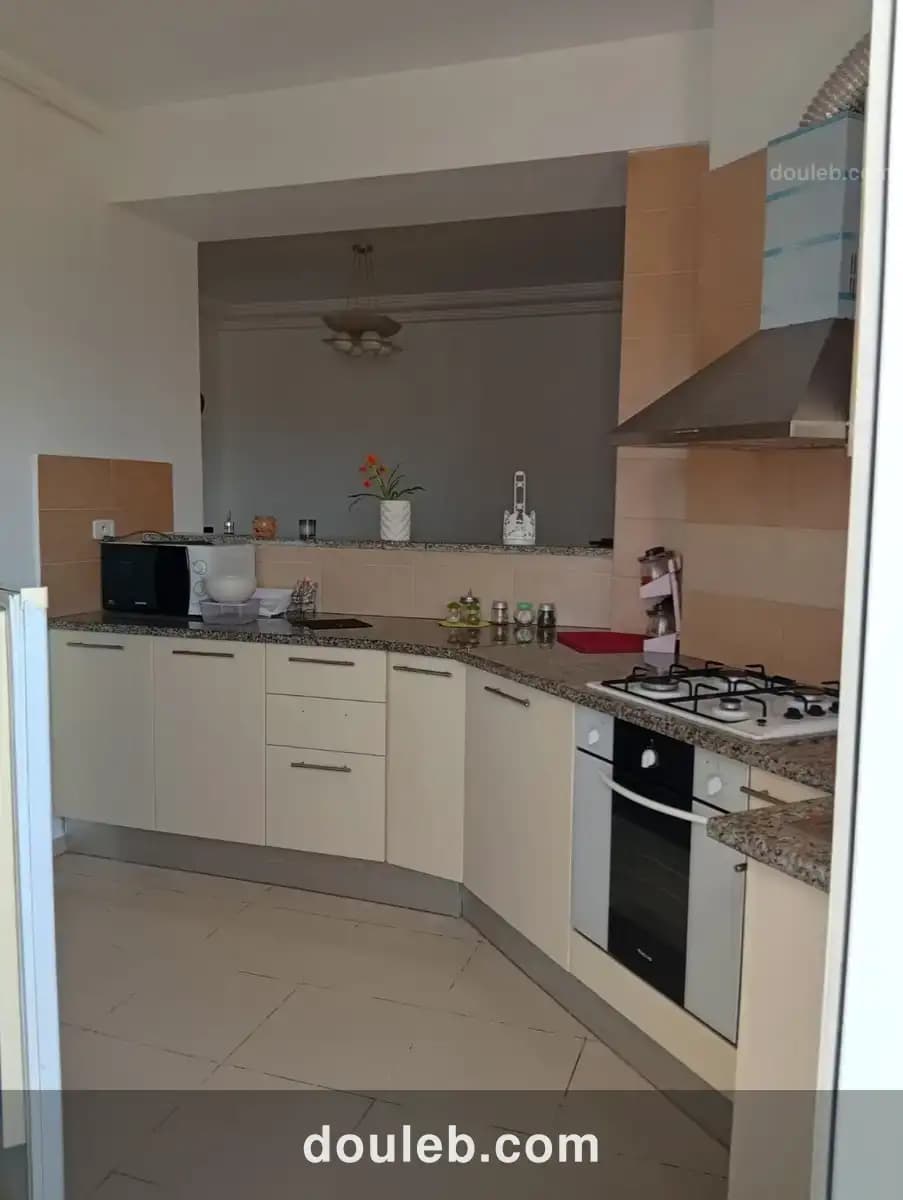 Un joli s2 à jardins menzah 2 - Miniature 3