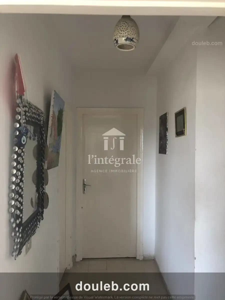 Bel appart s3 meublé - Miniature 5