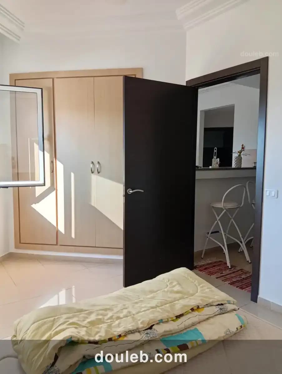 Un joli s2 à jardins menzah 2 - Miniature 5