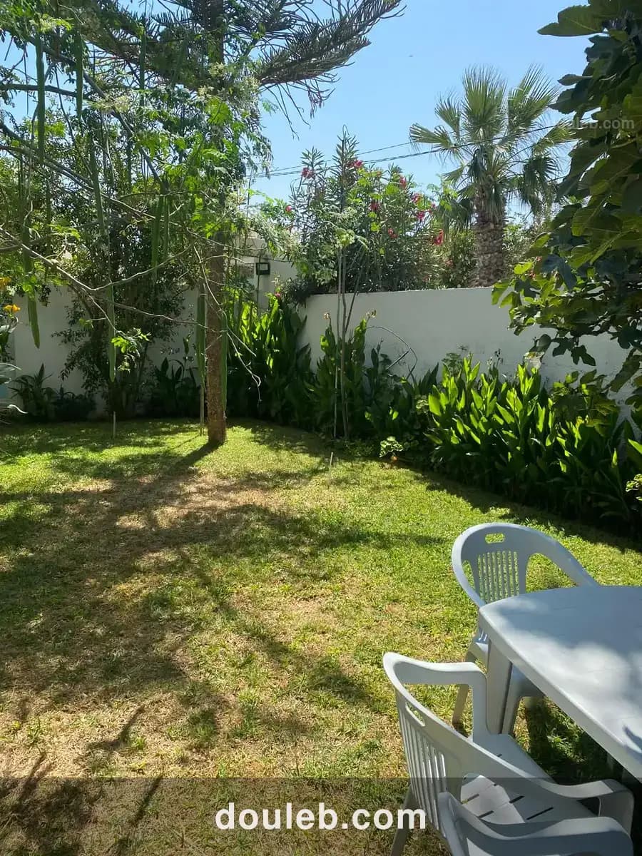 Grande maison bord de mer - Miniature 4