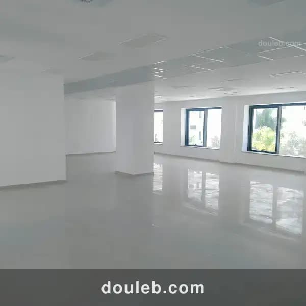 Superbe bureau 720 m2 hs au lac 2 - Miniature 2