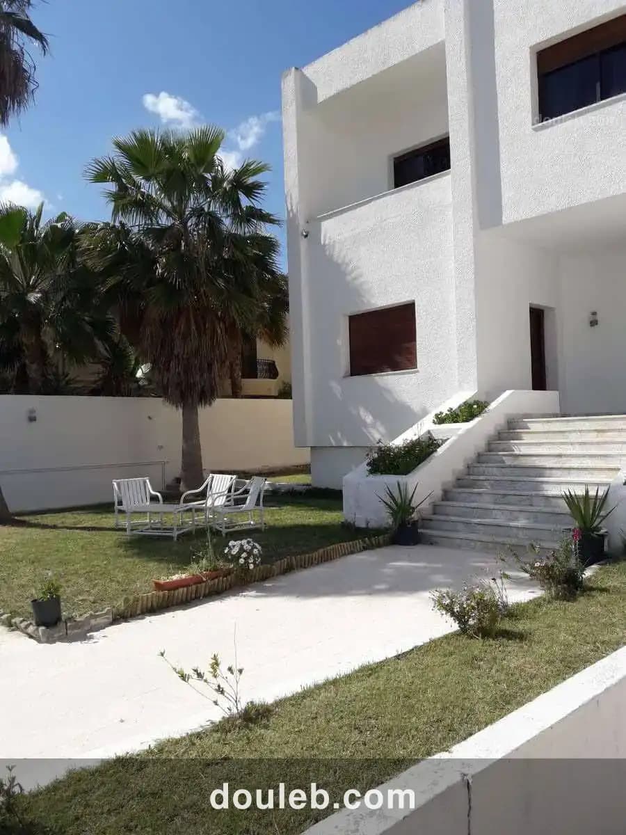 Villa menzah7 - Photo 1