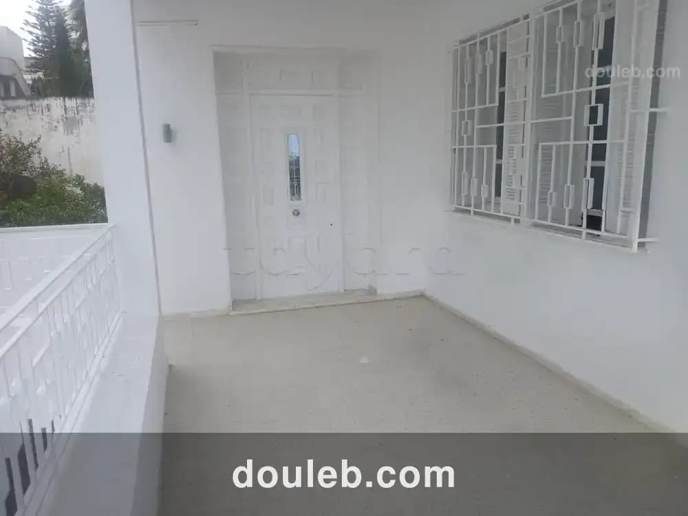 Joli étage de villa 1ére étage - Miniature 5