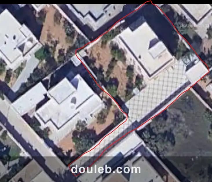 Villa bâtie à sfax - Miniature 2