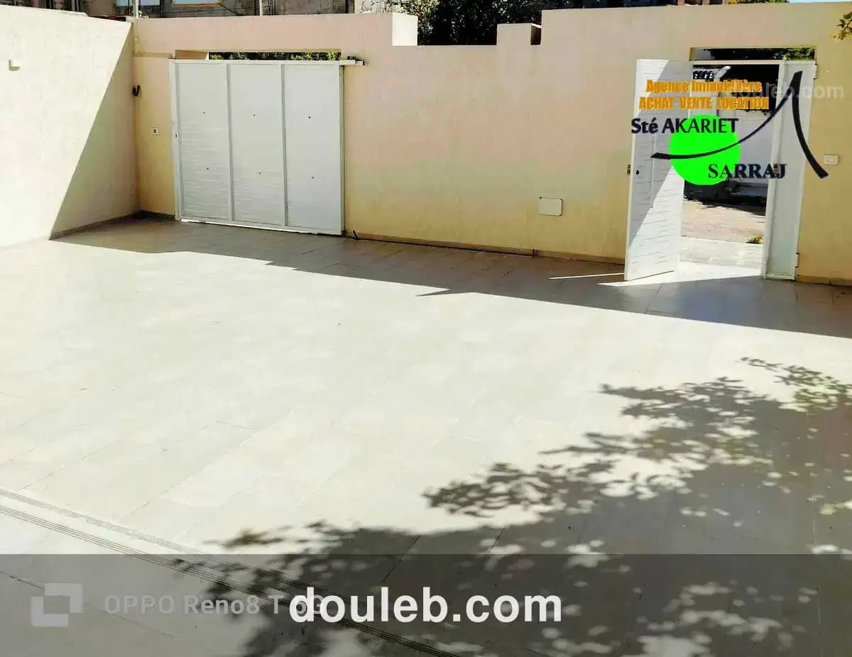 Villa plain pied à khzema prés café el classico - Miniature 3