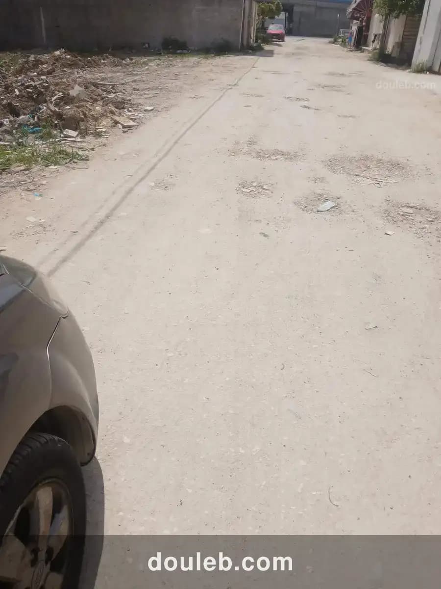 Terrain pour affaire - Miniature 3