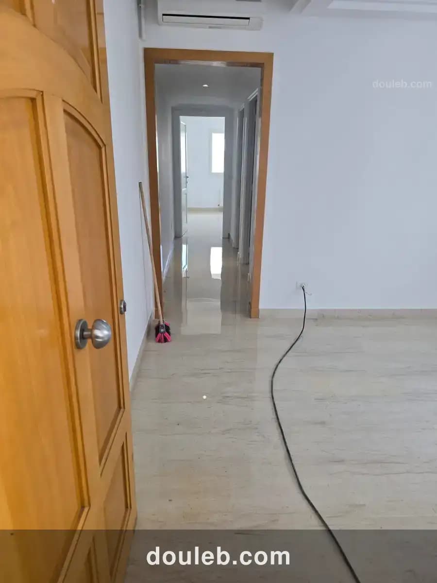 Av s1 la soukra - Miniature 3