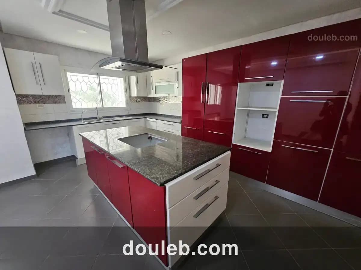 Villa sur deux niveau menzah 9a - Miniature 3