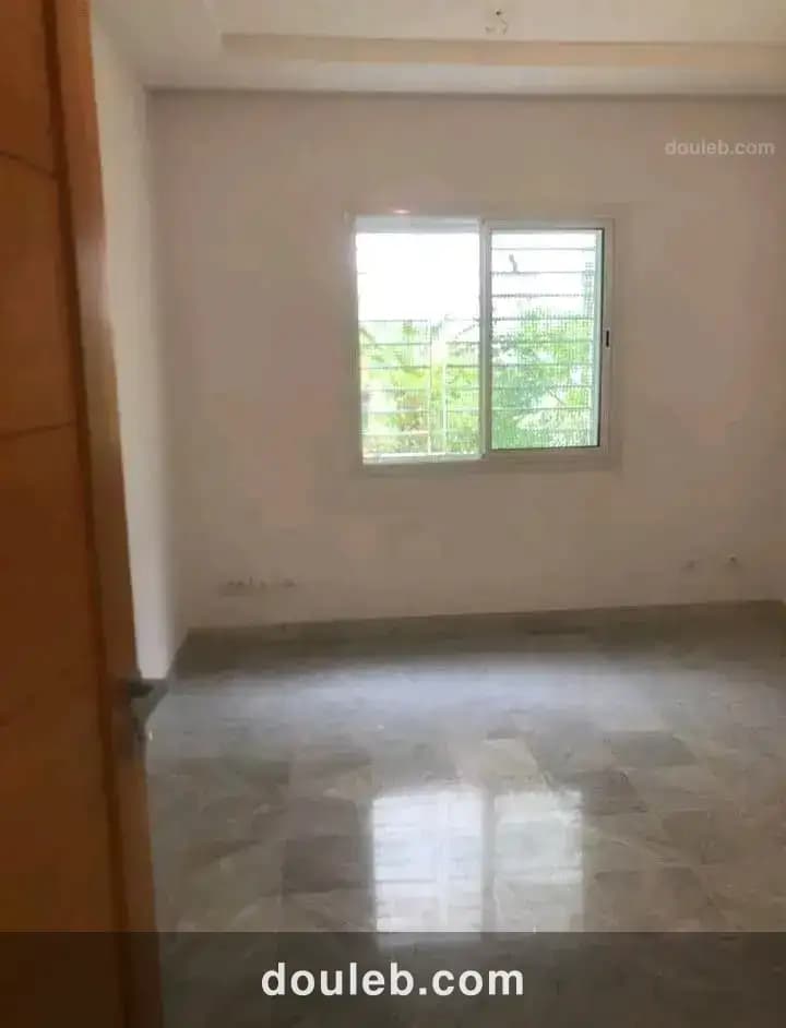 Un appart s 1 jardin d'el menzah cité el faouz - Miniature 2