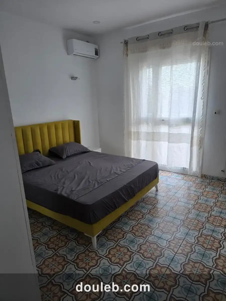 Villa spacieuse à chotrana 2 - Miniature 4